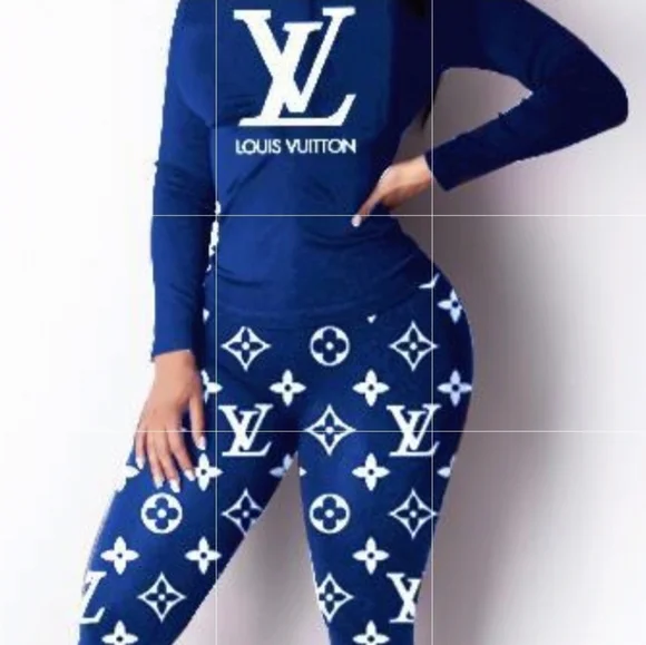 2-piece lounge/outerwear set - Picture 2 of 3